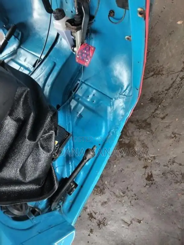 Bajaj RE 2012