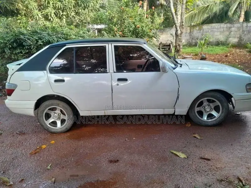 Mazda Familia 3 Saloon 1993