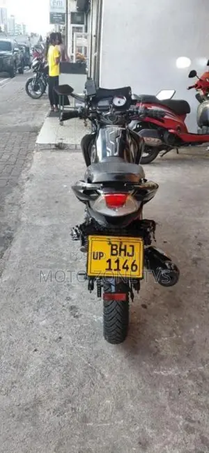 TVS Apache 2018