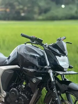 Yamaha FZ 2018