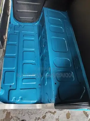 Bajaj RE 2012