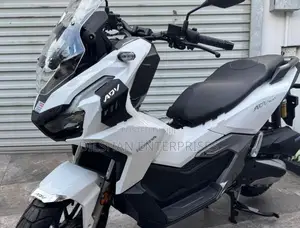 Honda ADV 160 2026