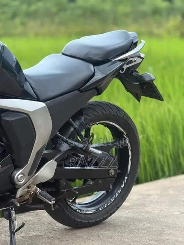 Yamaha FZ 2018
