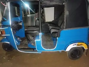Bajaj RE 2010