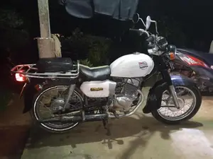 Honda CD 125 Twin 2026