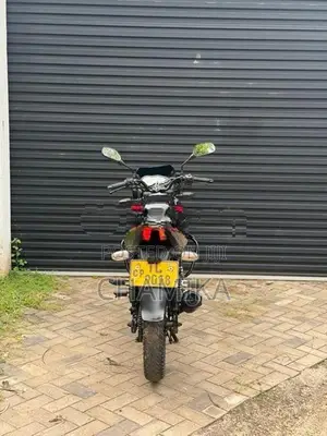 Bajaj Pulsar 180 2007