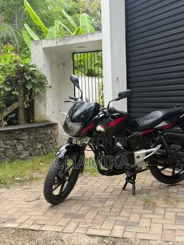 Bajaj Pulsar 180 2007