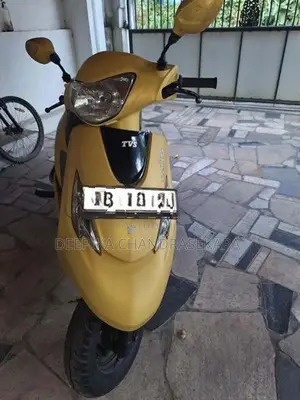 TVS Scooty Zest 2017