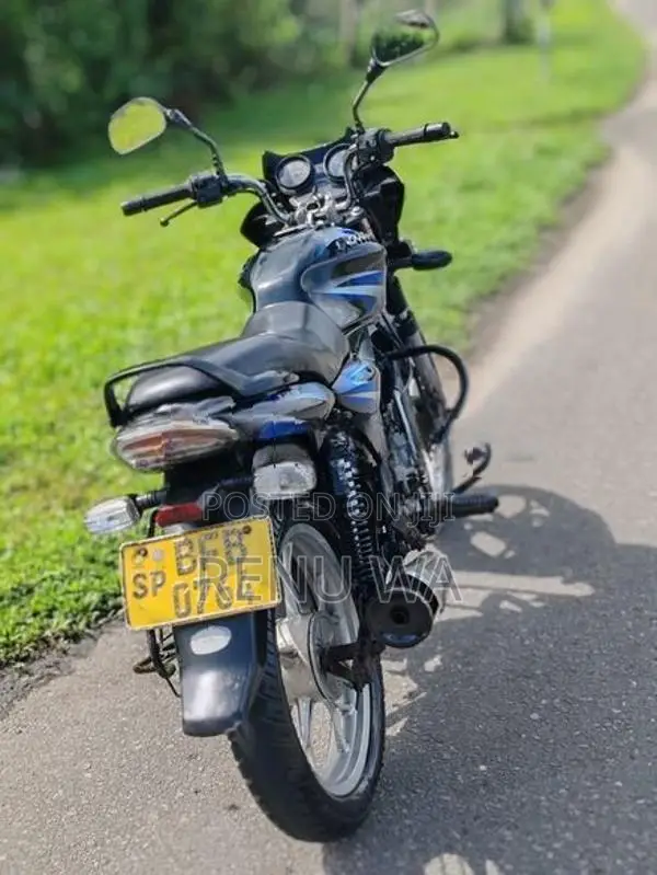 Bajaj Discover 125 2017