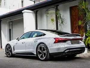 Audi e-tron GT 2024