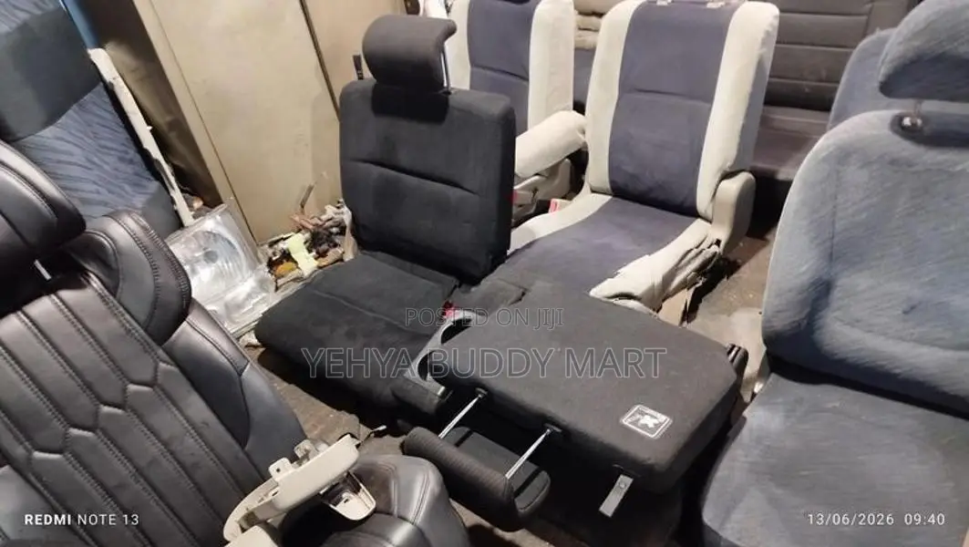 Suzuki Every Buddy Van Adjustable Seat