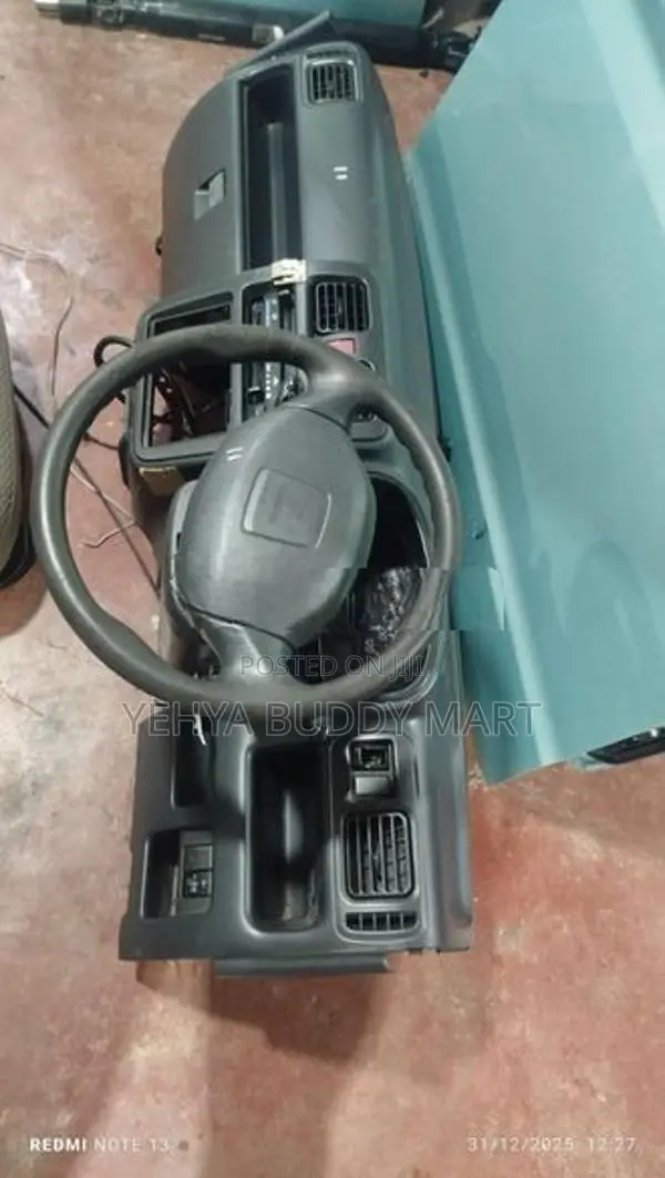 Suzuki Carry Da63 Truck Complete Dash Bored with Air Bag