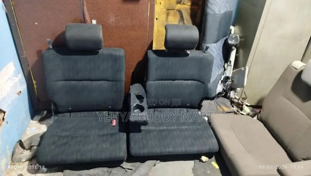 Suzuki Every Buddy Van Adjustable Seat