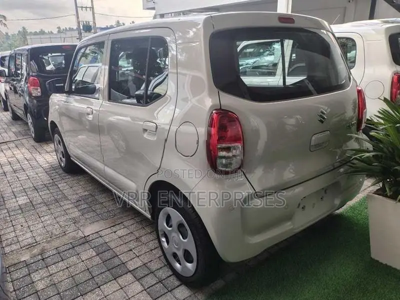Suzuki Alto 2023