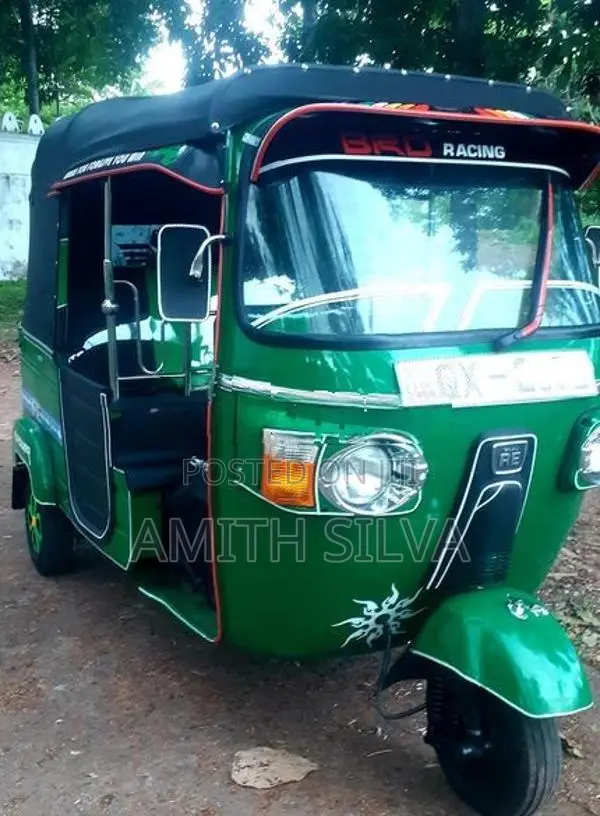 Bajaj RE 4 Strock Three weel 2010