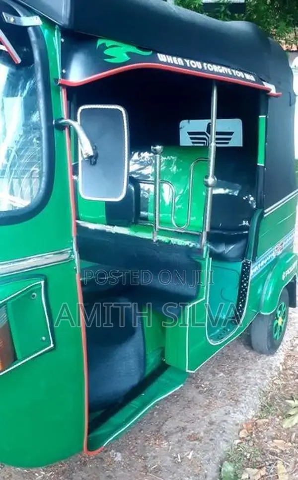 Bajaj RE 4 Strock Three weel 2010