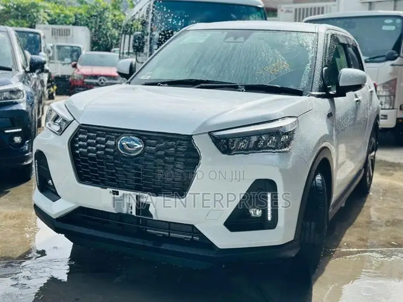 Daihatsu Rocky G premium 2026