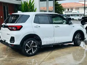 Daihatsu Rocky G premium 2026