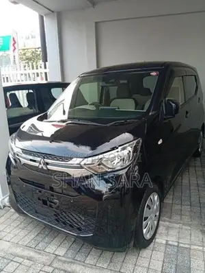 Mitsubishi eK Wagon M 2024