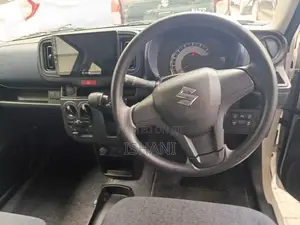 Suzuki Alto 2023