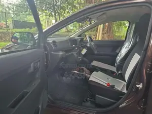 Daihatsu Mira 2025