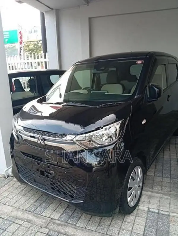 Mitsubishi eK Wagon M 2024