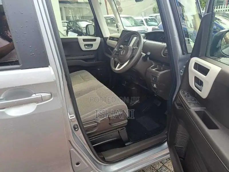 Honda N-Box 2023