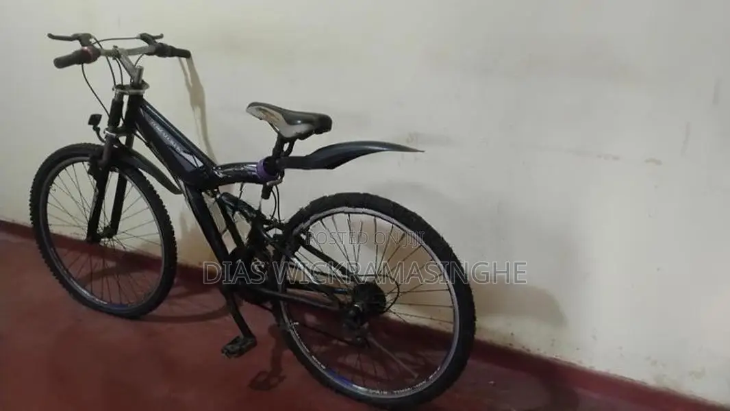Tomahawk Mountain Bicycle