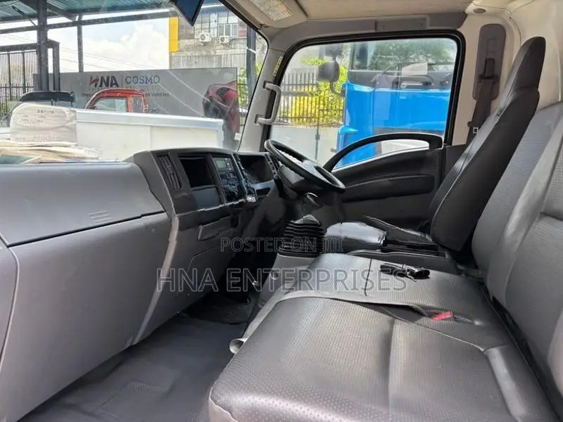 Isuzu Elf 18.5 Feet Freezer 2018