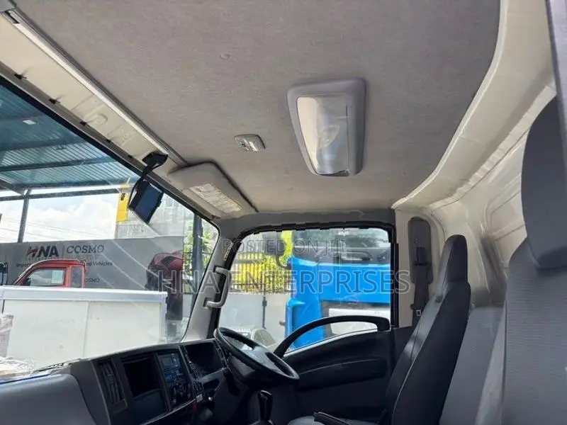 Isuzu Elf 18.5 Feet Freezer 2018