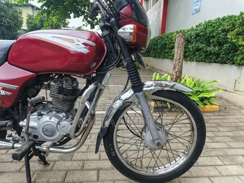 Bajaj Boxer 2004