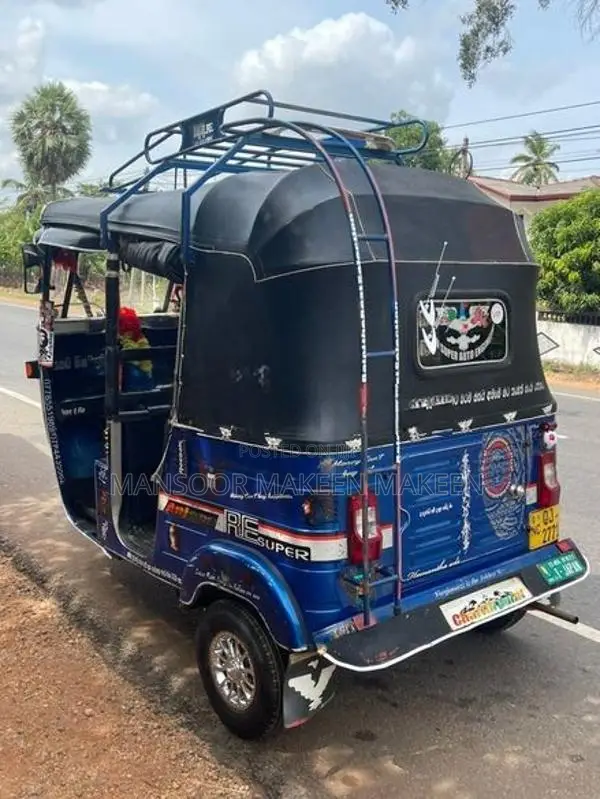 Bajaj RE 2007