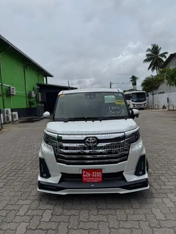 Toyota Roomy G Turbo 2024