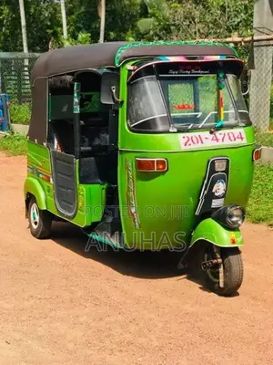 Bajaj RE 2s 1997