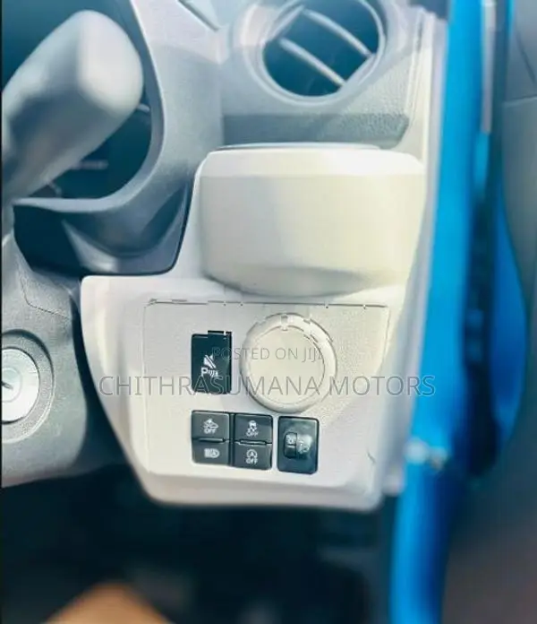 Daihatsu Mira ES X Grade 2025