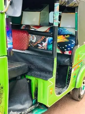 Bajaj RE 2s 1997