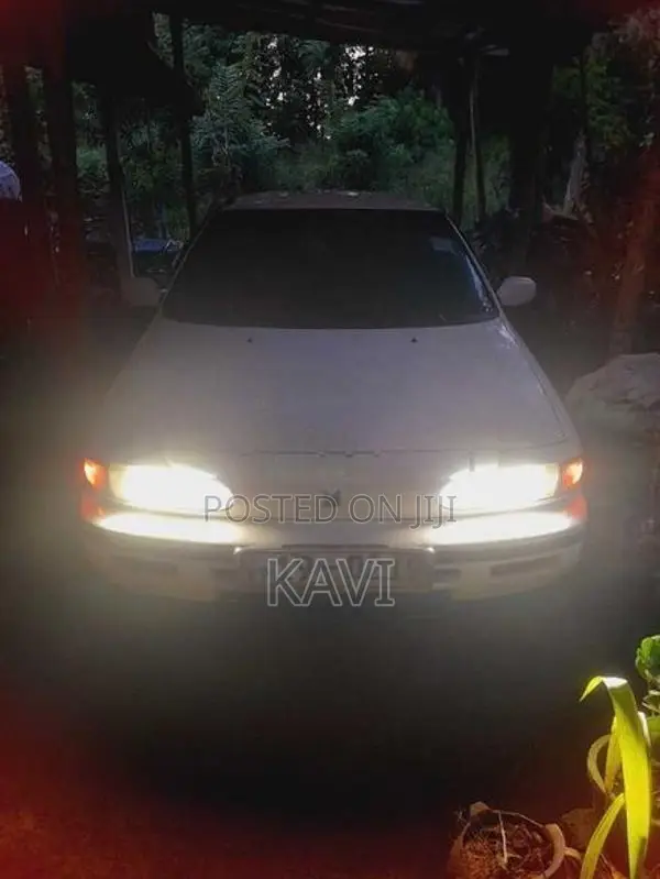 Isuzu Gemini 1992