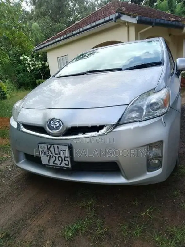 Toyota Prius 2012