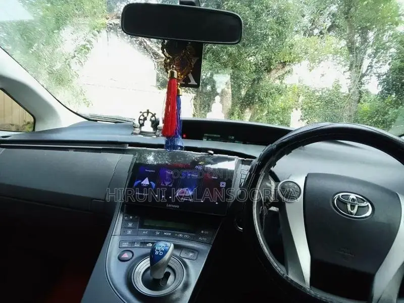 Toyota Prius 2012