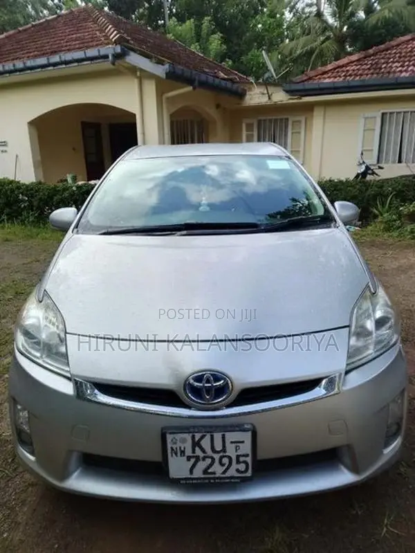 Toyota Prius 2012