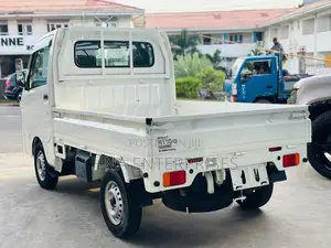 Nissan Clipper Truck 2023