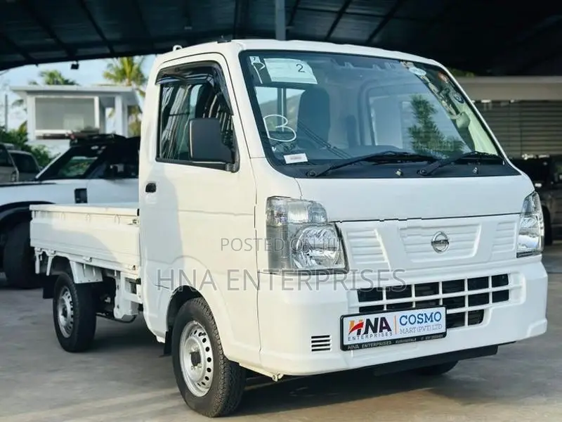 Nissan Clipper Truck 2023