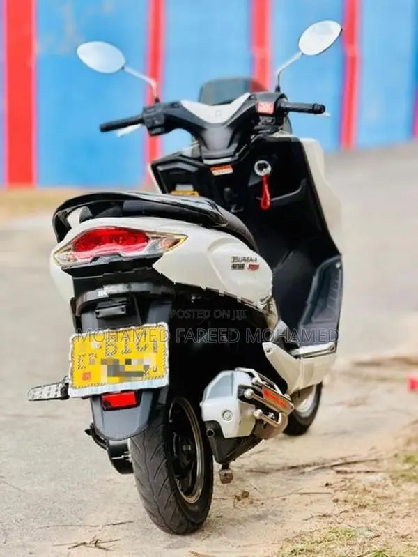 Suzuki Burgman 125 2019