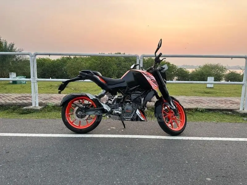 KTM Duke 125 Europe 2020