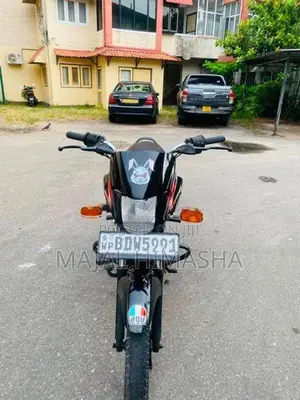 Bajaj Platina 100 100ES 2016