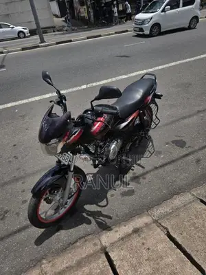 Bajaj Discover 125 2017