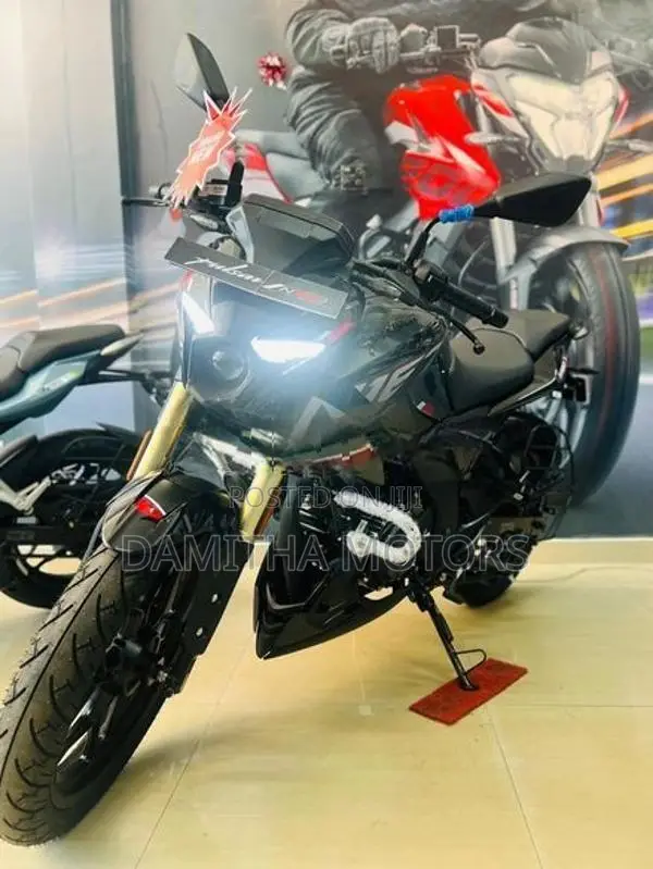 Bajaj Pulsar N160 Premium 2026