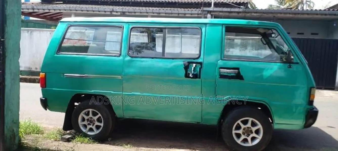 Mitsubishi L300 1983
