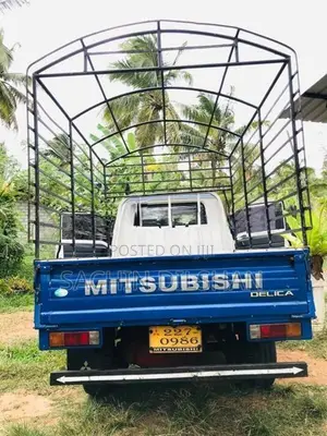 Mitsubishi Delica delice 1983