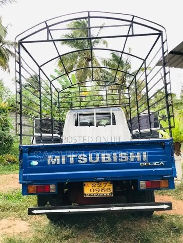 Mitsubishi Delica delice 1983